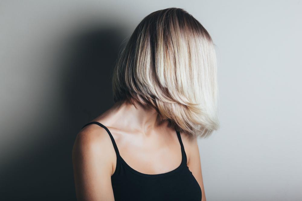 coupe-carre-blond